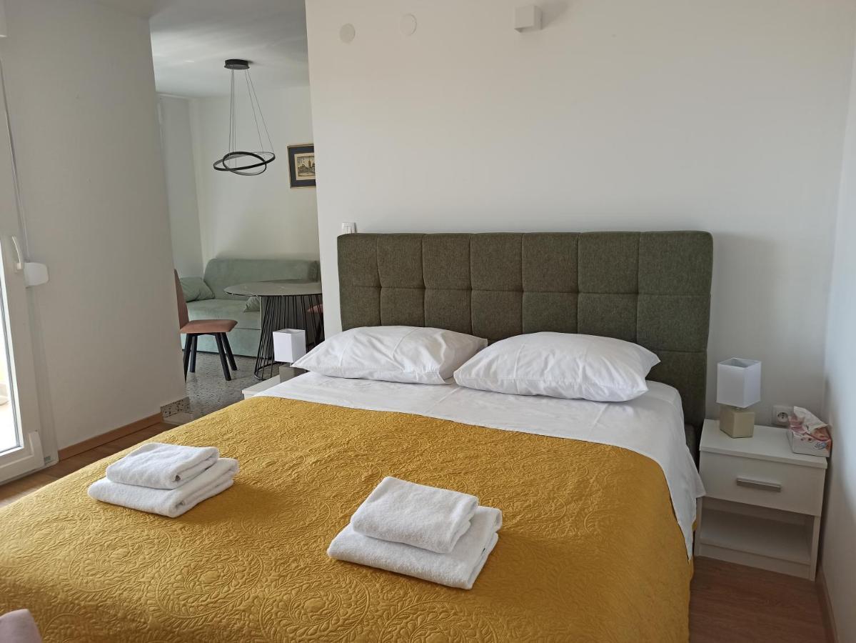 Apartment Renata Zadar Exterior photo